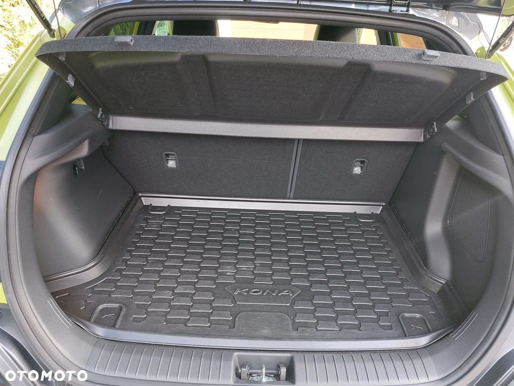 Hyundai Kona - 24