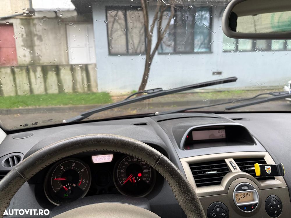 Renault Megane 1.9 dCi Privilege - 6