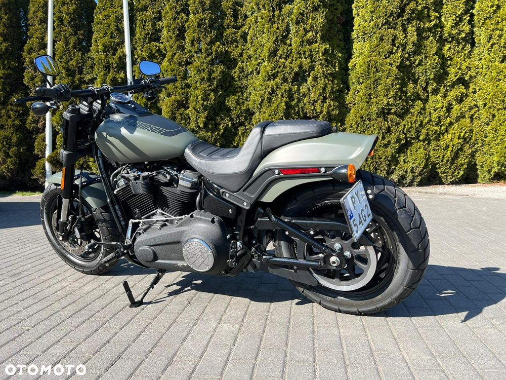Harley-Davidson Softail Fat Bob - 12