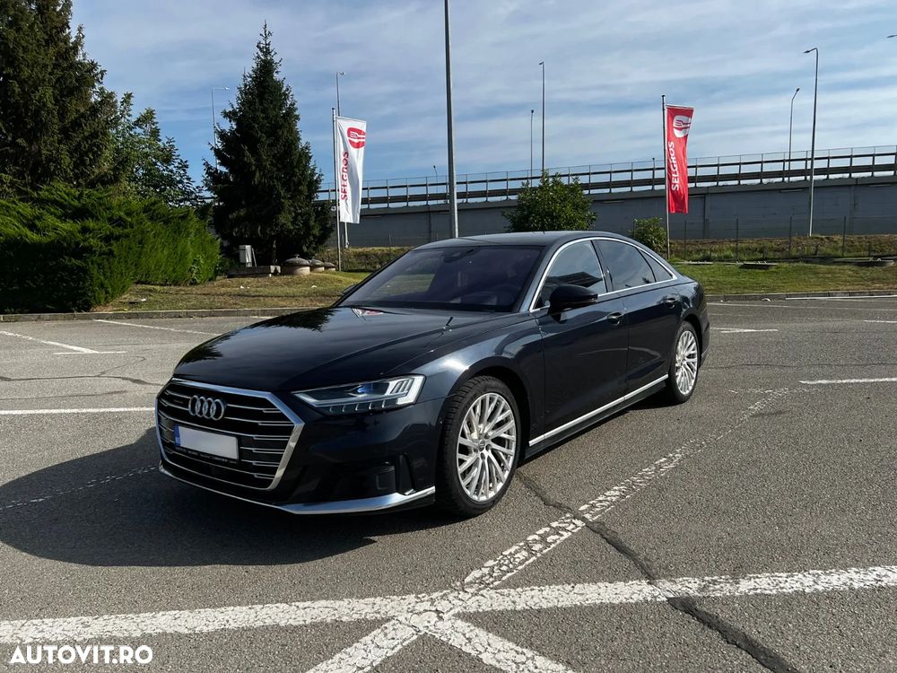 Audi A8 - 1
