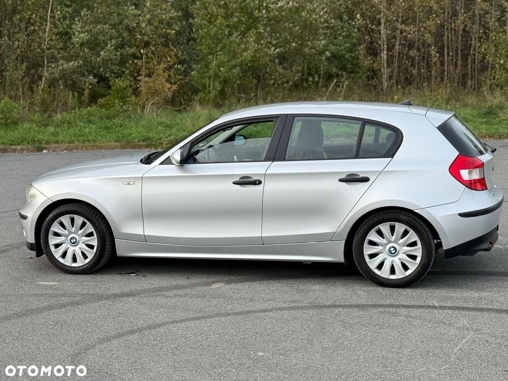 BMW Seria 1 116i - 5
