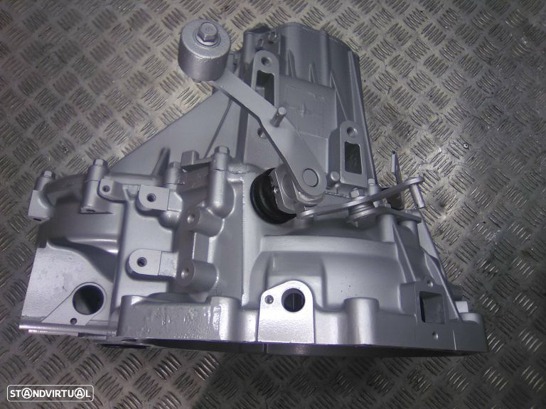 Caixa De Velocidades Catálogo Kia Carnival 2.9 Td De 2001 Y0505 - 2