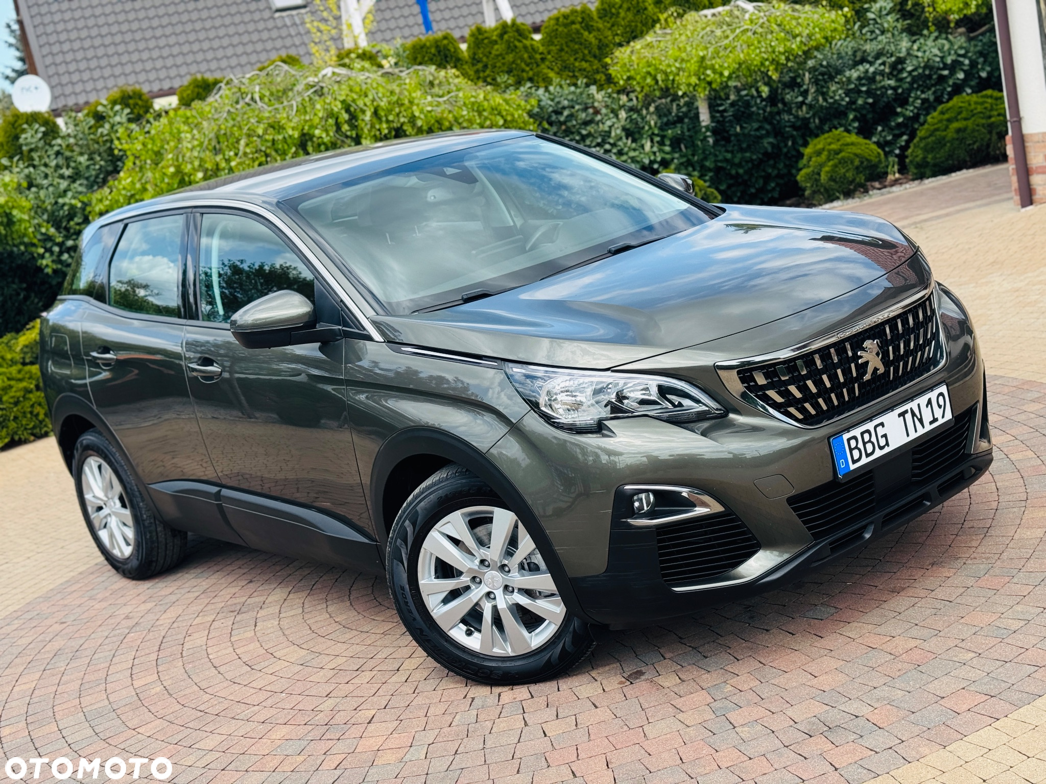 Peugeot 3008 1.5 BlueHDi Allure Pack S&S EAT8 - 34