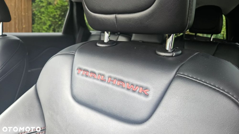 Jeep Cherokee 3.2 V6 Pentastar Active Drive Lock Autom Trailhawk - 18