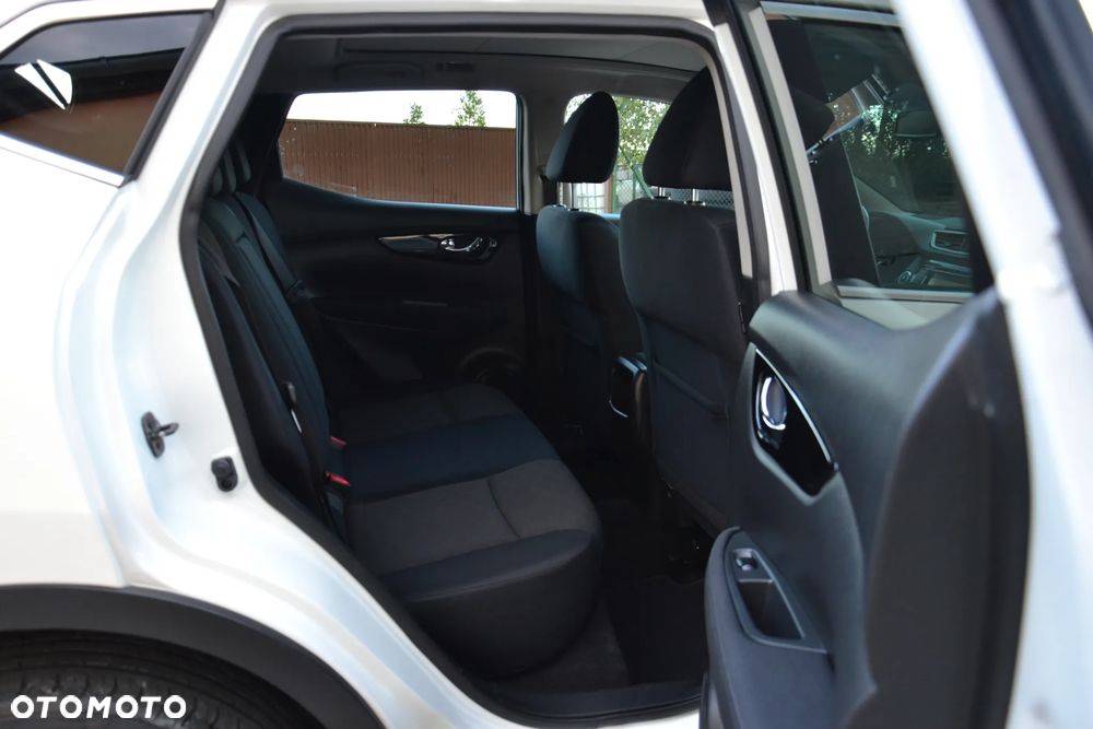 Nissan Qashqai 1.6 DIG-T 360 - 29