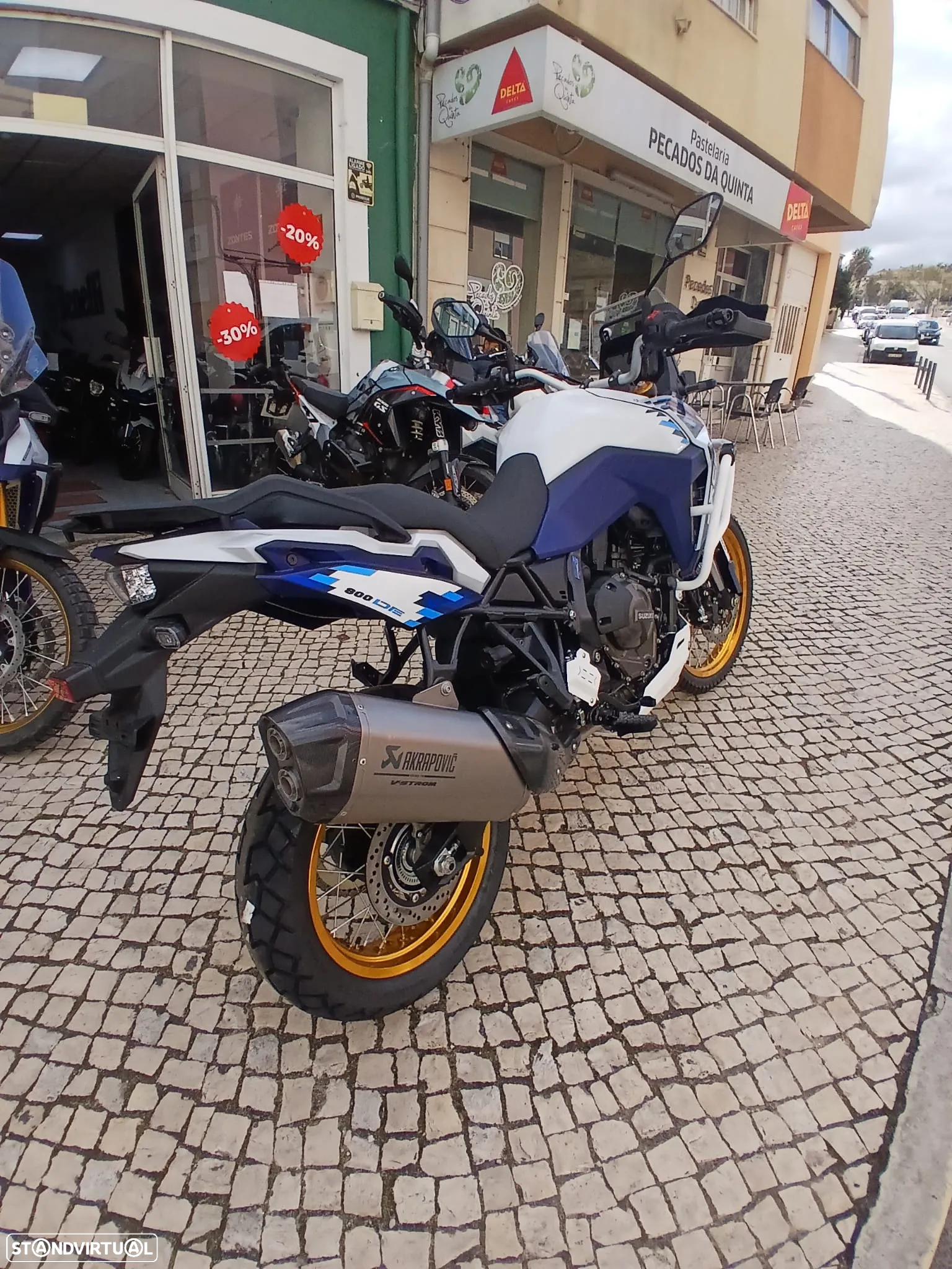 Suzuki V STROM Heritage 800 DE - 26