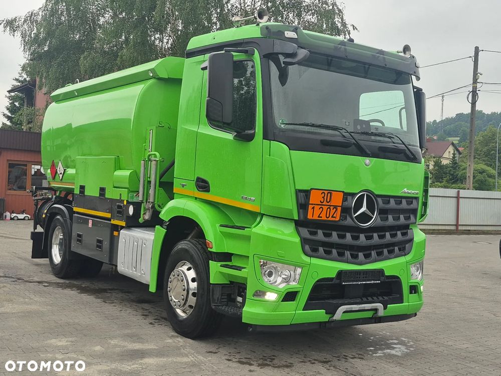 Mercedes-Benz Autocysterna Mercedes AROCS 18450 Oleje / Benzyny AT.FL - 4