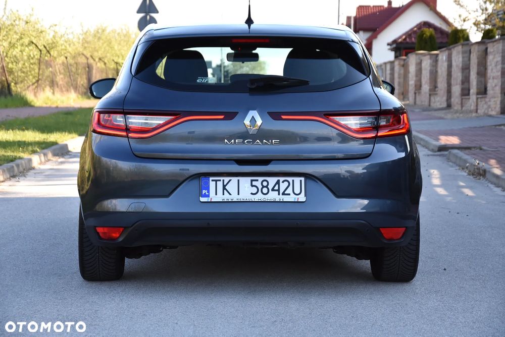 Renault Megane ENERGY TCe 100 EXPERIENCE - 9