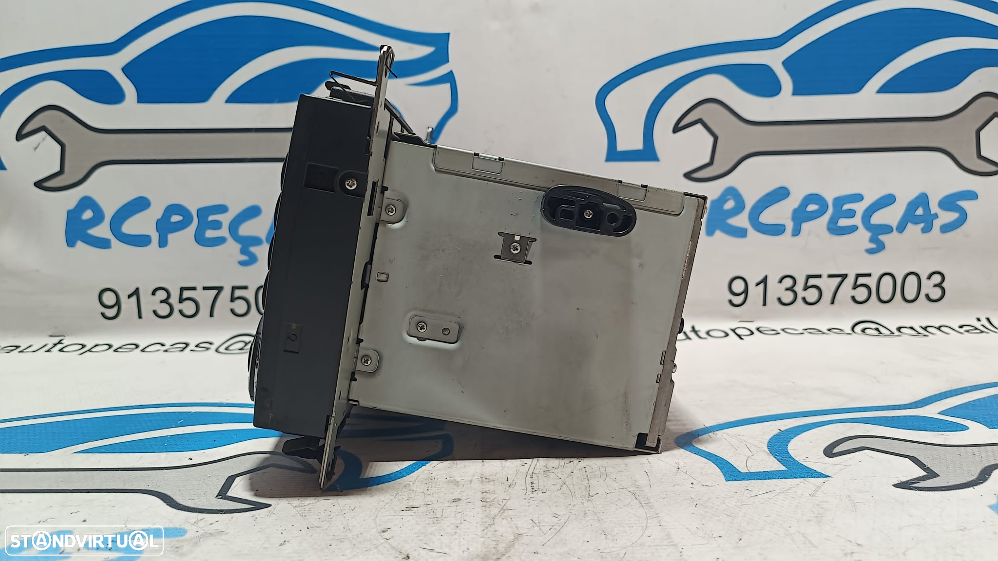 RADIO AUTORADIO LEITOR CD MERCEDES BENZ CLASS C W203 A2038705089 2038705089 DISPLAY COMANDOS COMUTADOR PAINEL CONTROLO COMUNICAÇÃO - 2