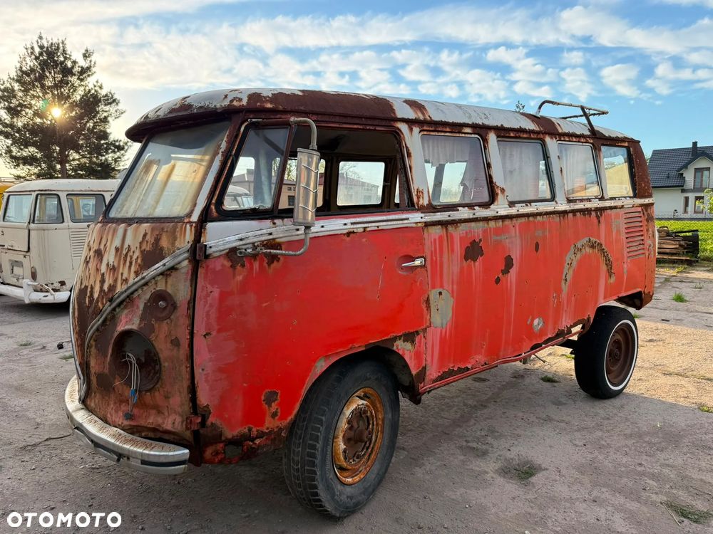 Volkswagen Transporter - 13