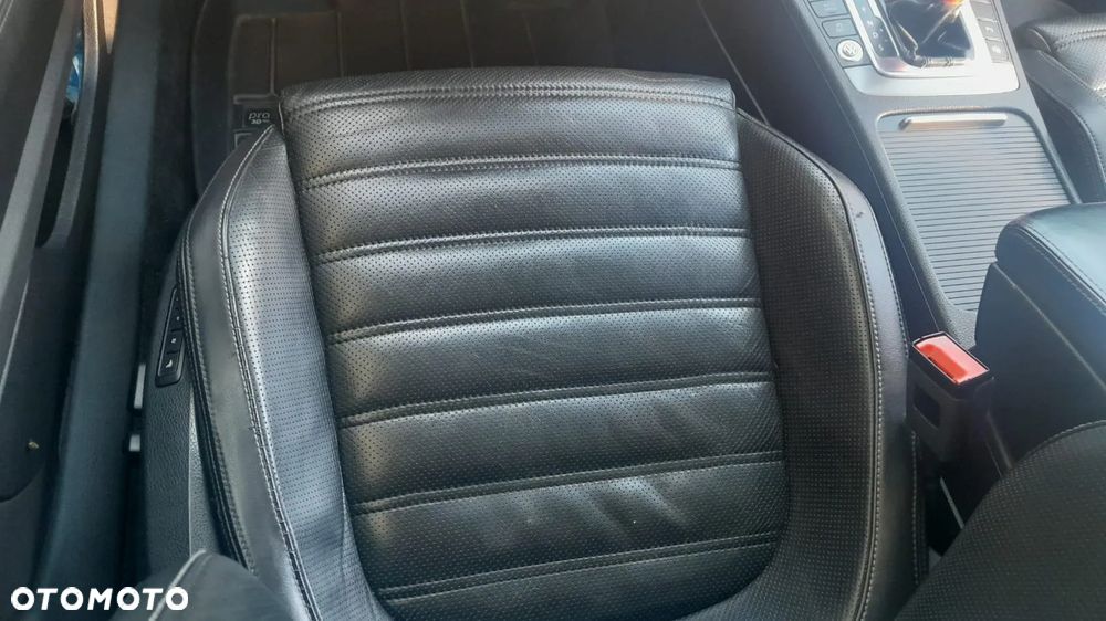 Volkswagen CC 2.0 TDI DPF BMT DSG - 25