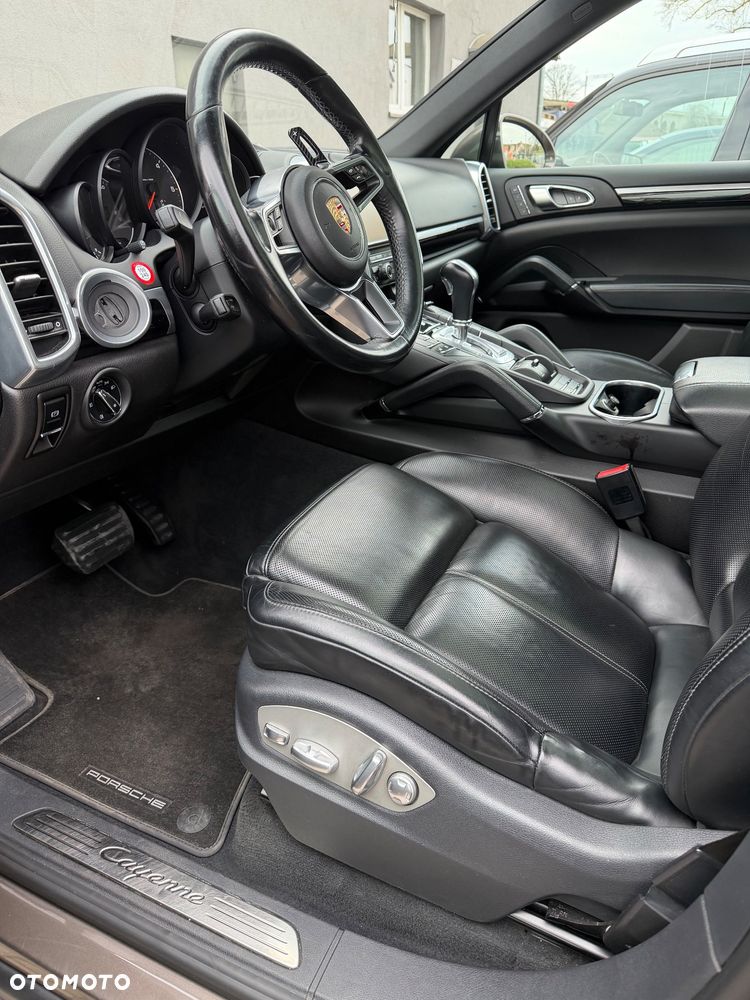 Porsche Cayenne Tiptronic S - 6