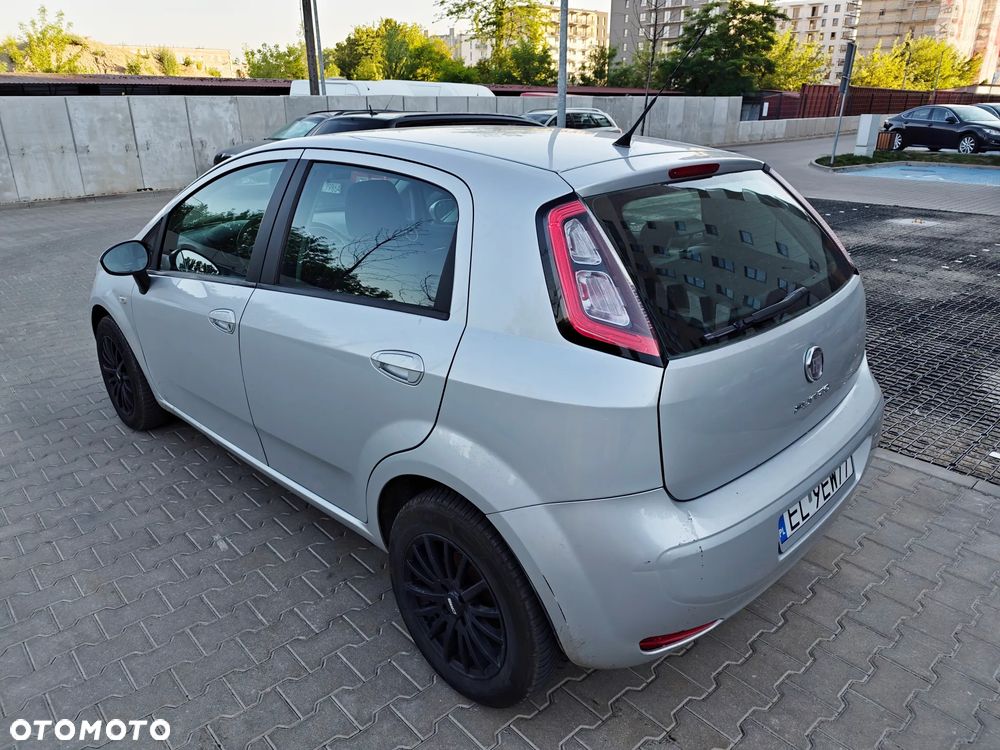 Fiat Punto 1.4 Easy S&S - 3