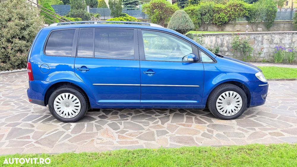Volkswagen Touran 1.9 TDI Highline - 14