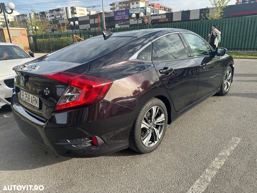 Honda Civic 1.5 VTEC Turbo CVT Executive - 8