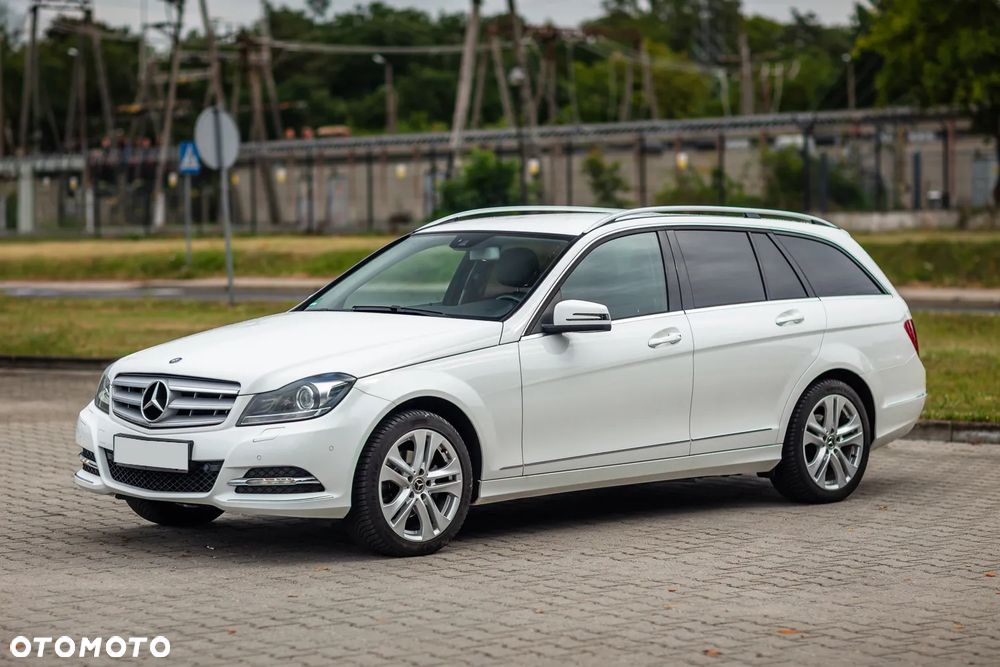 Mercedes-Benz Klasa C 180 7G-TRONIC Avantgarde Edition - 4