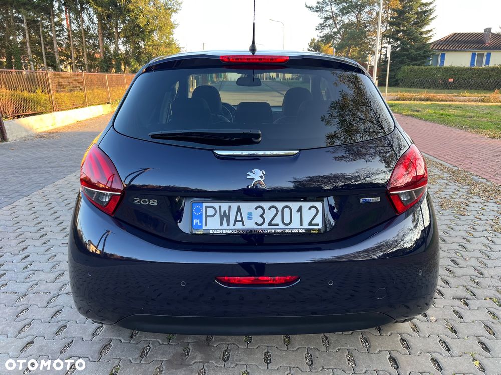 Peugeot 208 - 4