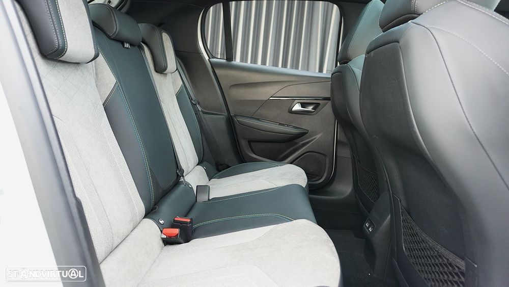 Peugeot e-208 50 kWh GT Pack - 22