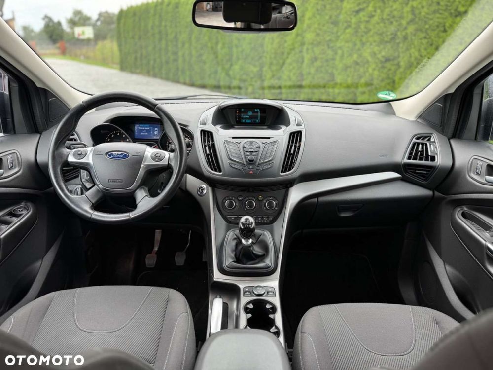 Ford Kuga - 14
