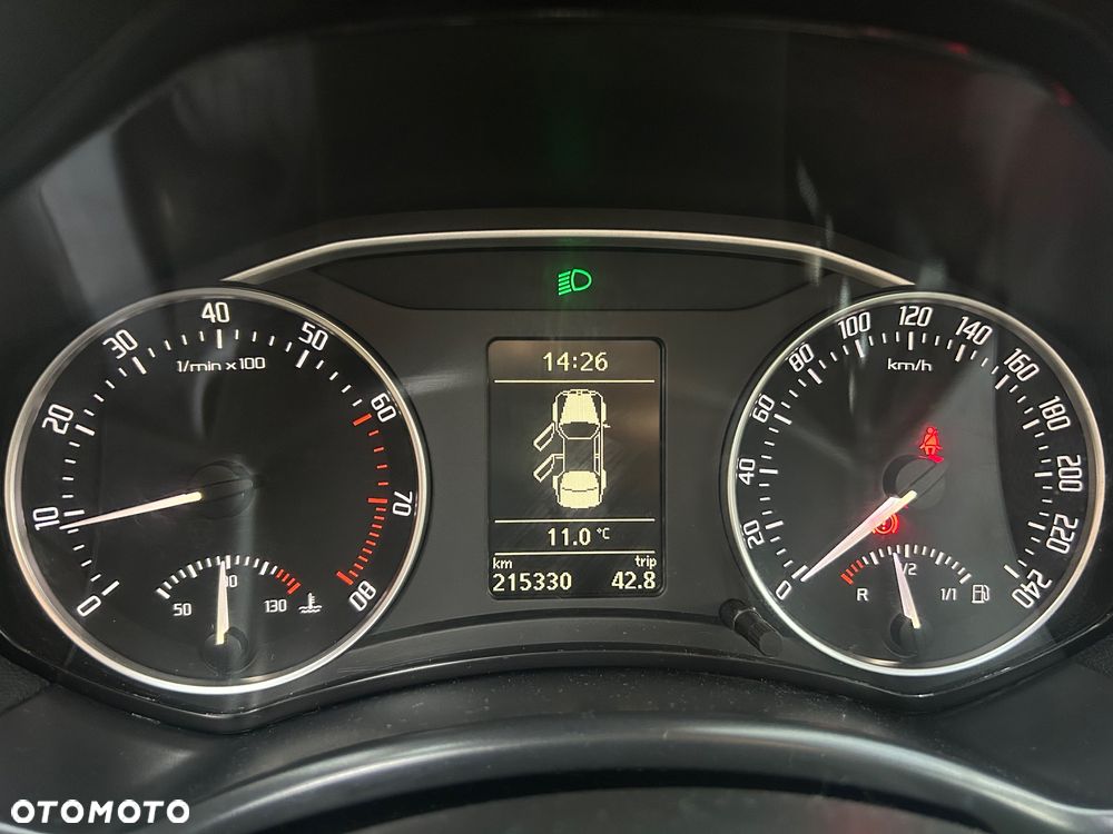 Skoda Octavia 1.8 TSI IMPULS EDITION - 6