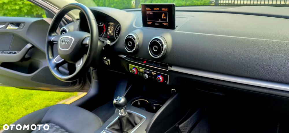 Audi A3 Sportback 1.4 TFSI Attraction - 12