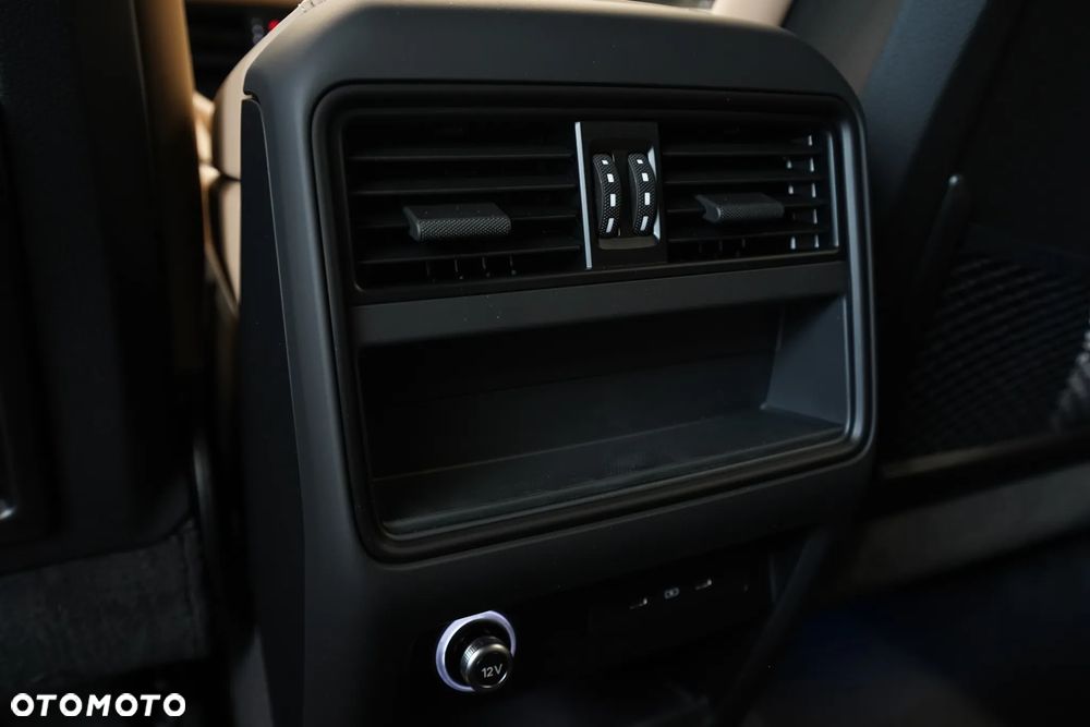 Porsche Cayenne Standard - 27