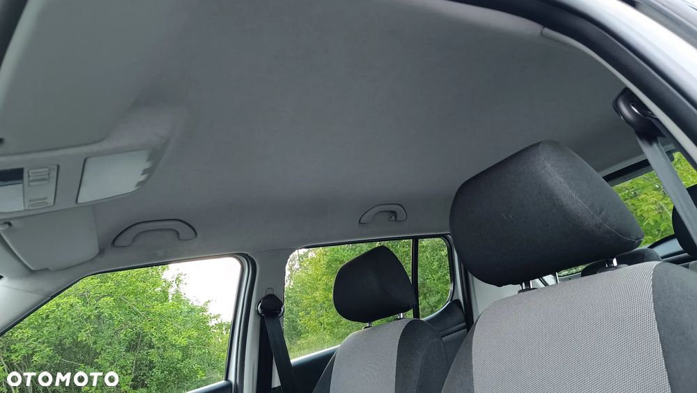 Skoda Fabia 1.2 HTP Ambiente - 18