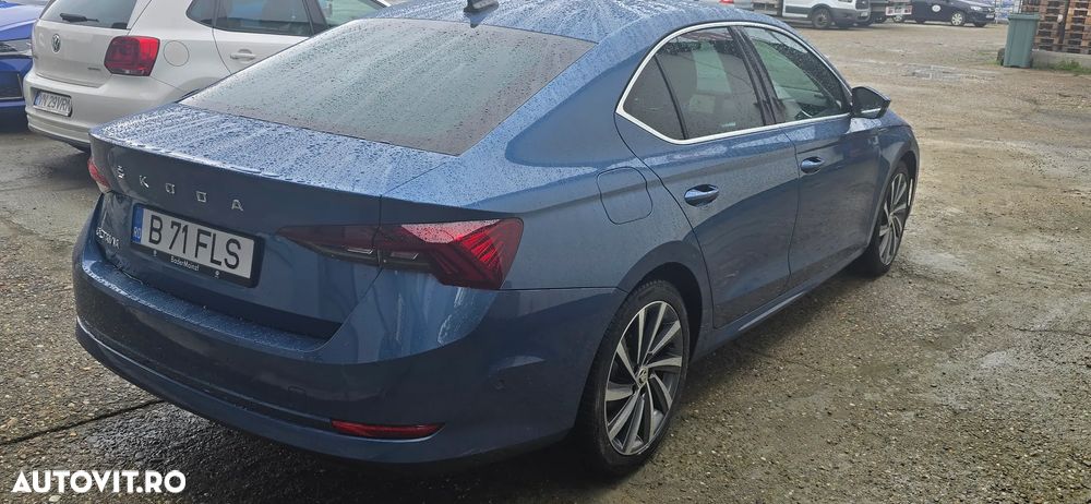 Skoda Octavia 2.0 TDI STYLE DSG - 12