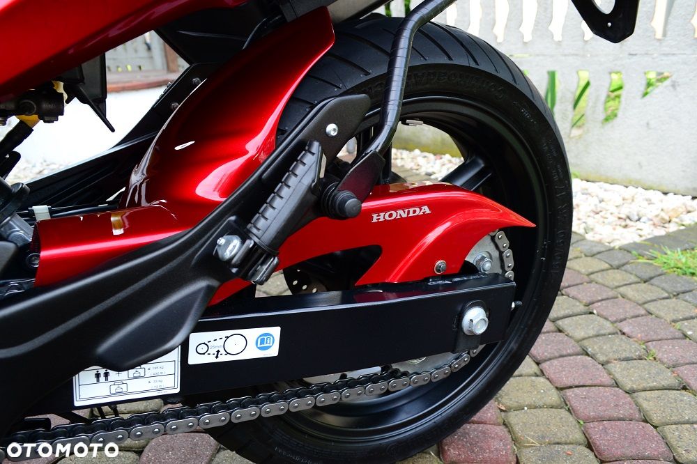 Honda CBF - 37