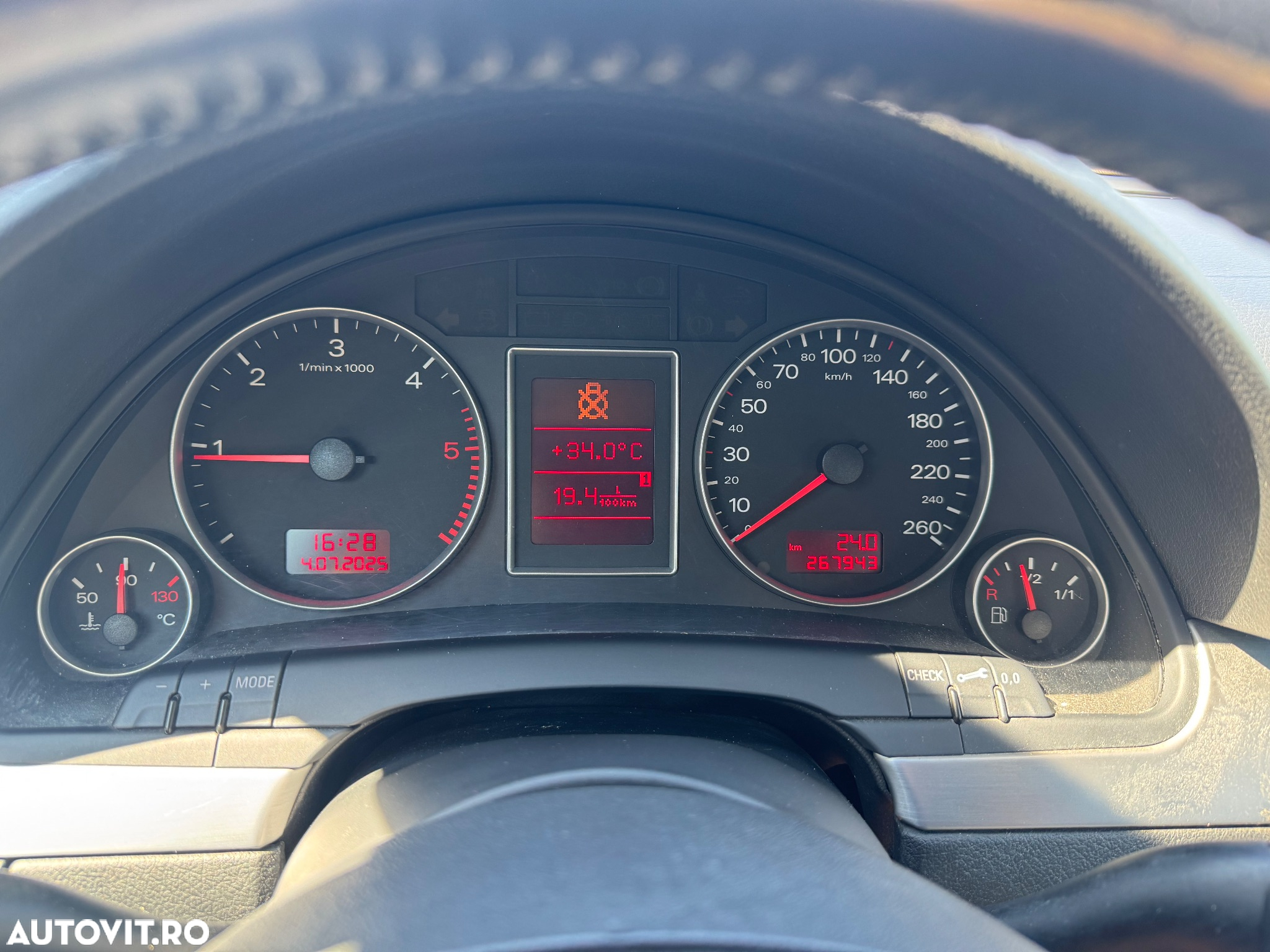 Audi A4 Avant 2.0 TDI DPF quattro - 19