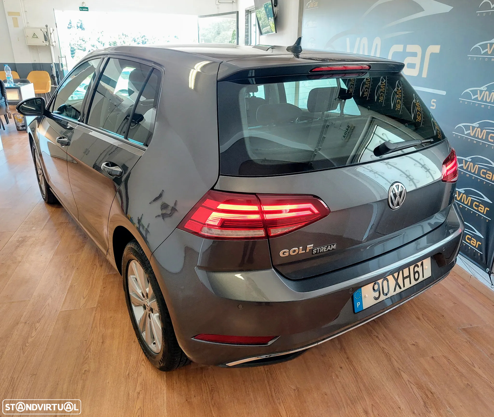 VW Golf 1.6 TDI Stream - 11