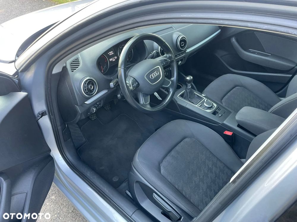 Audi A3 1.6 TDI (clean diesel) S line Sportpaket - 11