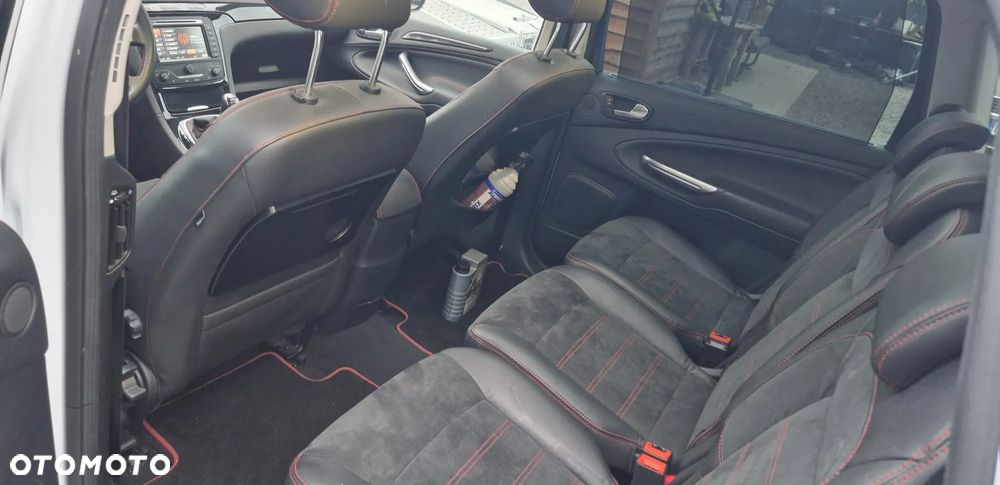 Ford S-Max 2.2 TDCi DPF Titanium - 14