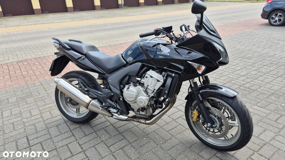 Honda CBF - 2