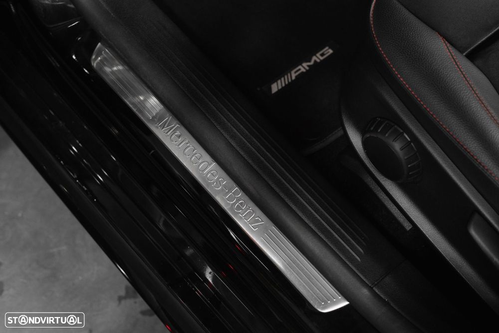 Mercedes-Benz CLA 250 e Shooting Brake AMG Line - 29