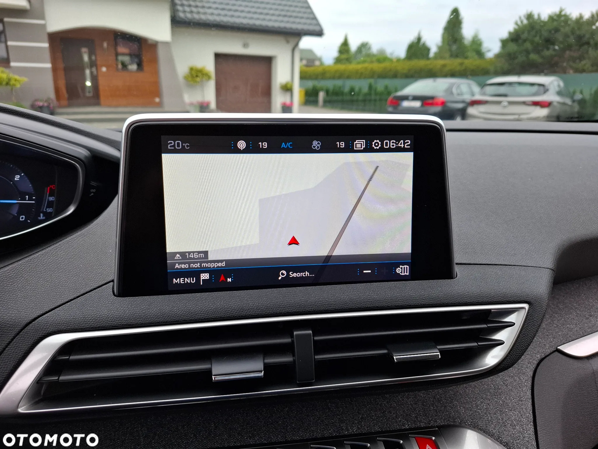 Peugeot 3008 1.5 BlueHDi GT S&S - 28