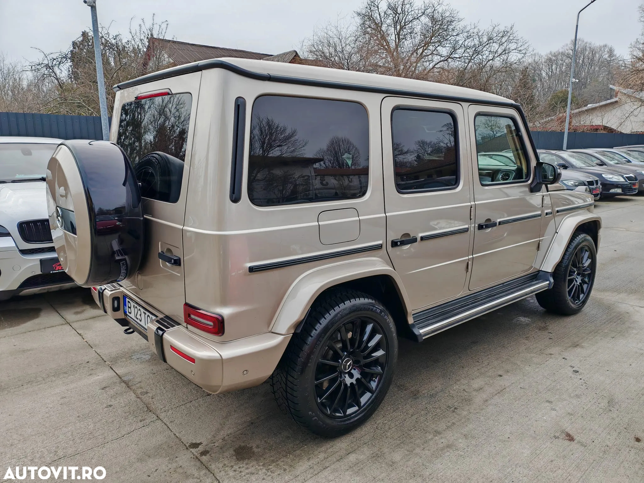 Mercedes-Benz G 350 d 9G-TRONIC AMG Line - 4