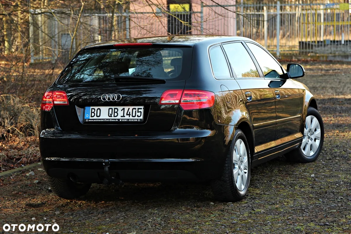 Audi A3 1.6 TDI Ambiente - 6