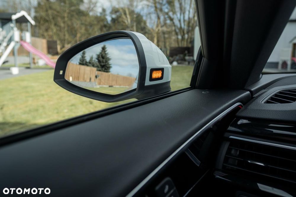 Audi A4 Avant 40 TDI S tronic S line - 37