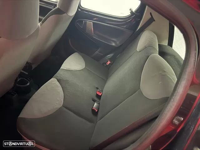 Peugeot 107 1.0 Access - 16