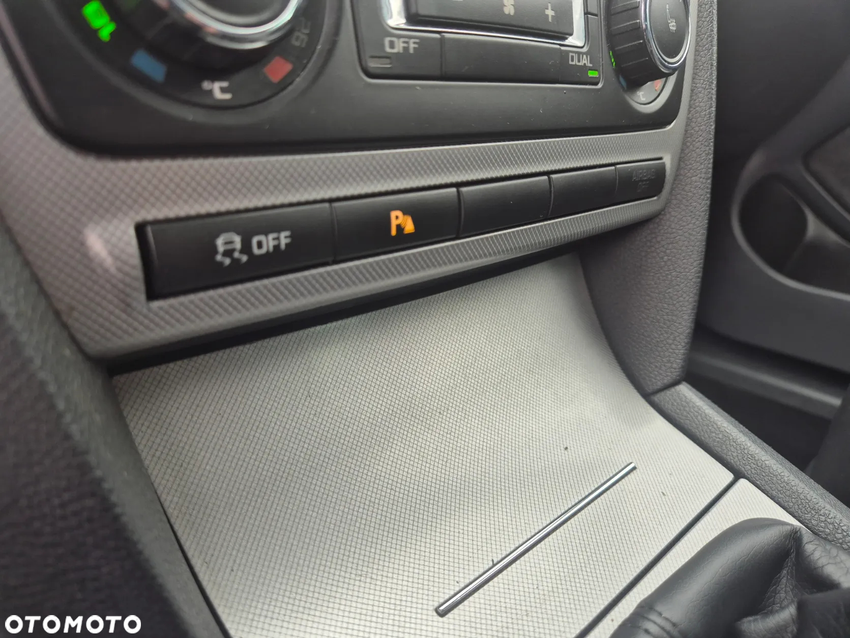 Skoda Octavia 2.0 TDI DPF Ambition - 23