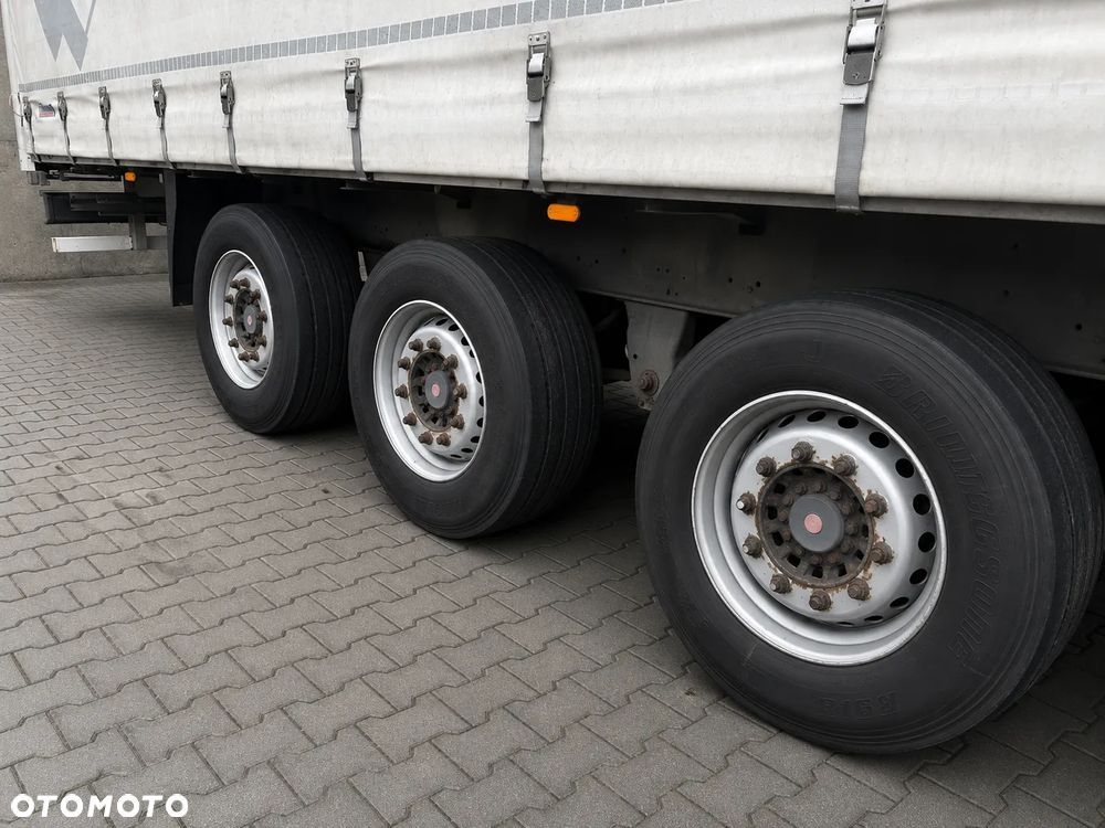 Schmitz Cargobull S01 Naczepa Ciężarowa Burto-Firana OSIE SAF, Nowy Dach ! Rama w ocynku ! Podwieszana Oś , Nowe Oświetlenie ,Nowe Tylne Słupki ! - 4