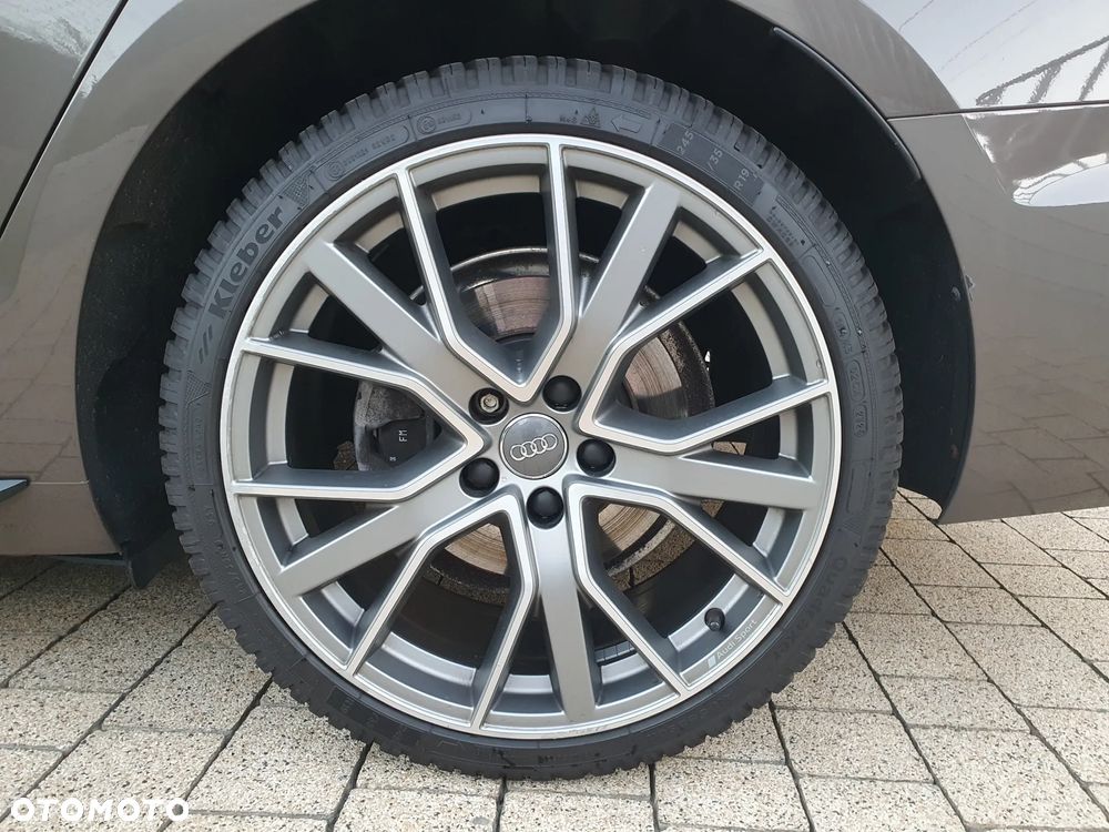Audi A4 Avant 40 TDI quattro S tronic S line - 14