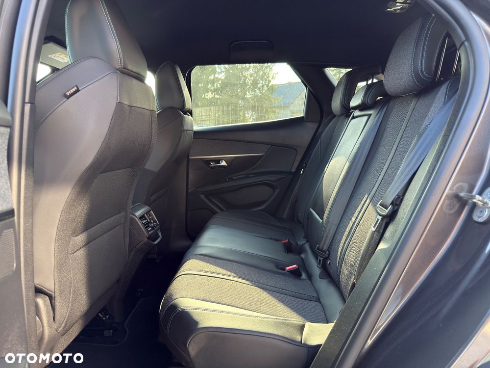 Peugeot 3008 BlueHDi 130 Stop & Start EAT8 GT - 19