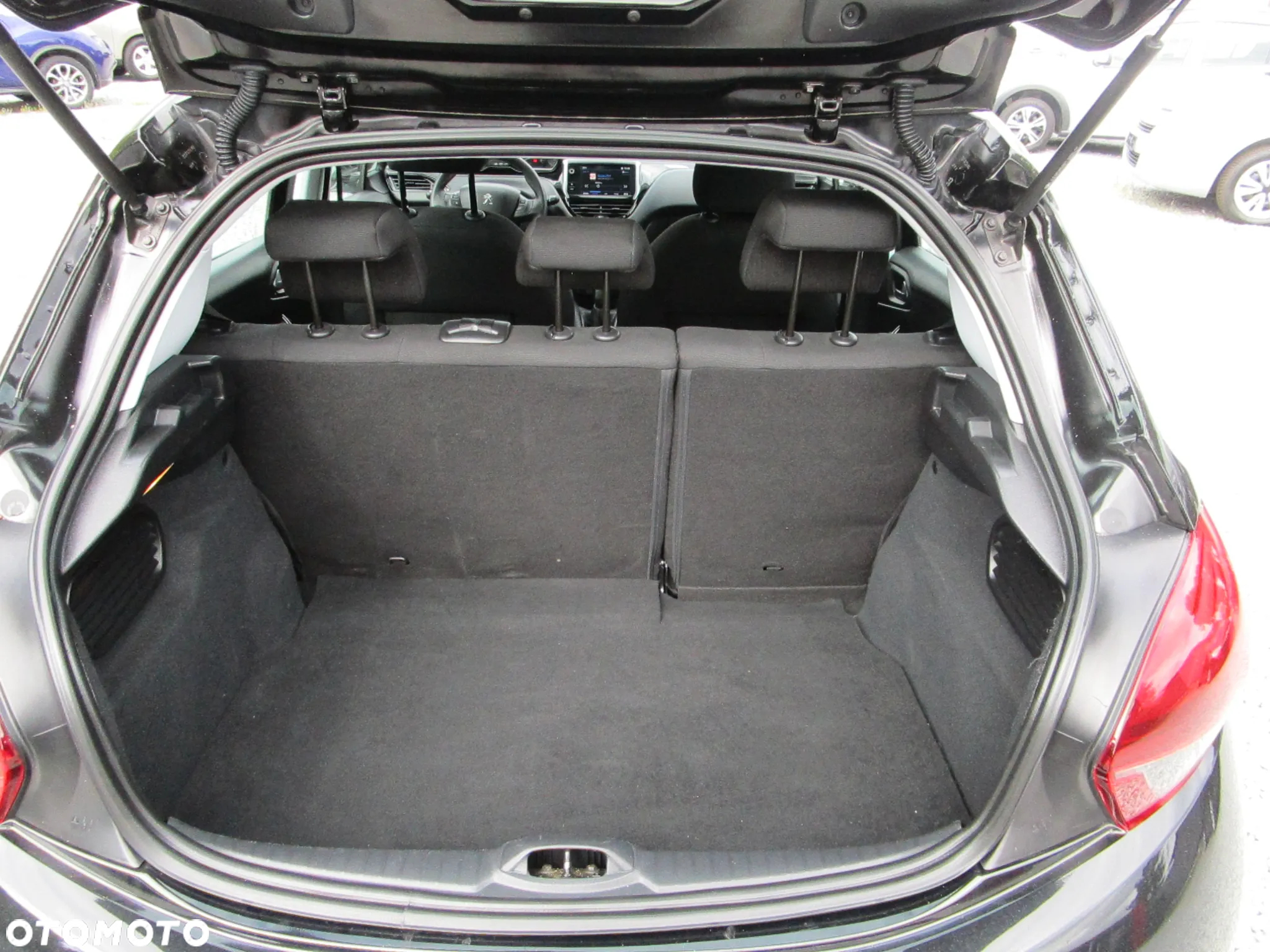 Peugeot 208 1.2 PureTech Active - 25