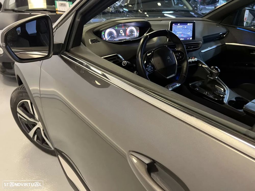 Peugeot 3008 1.2 PureTech GT Line - 29