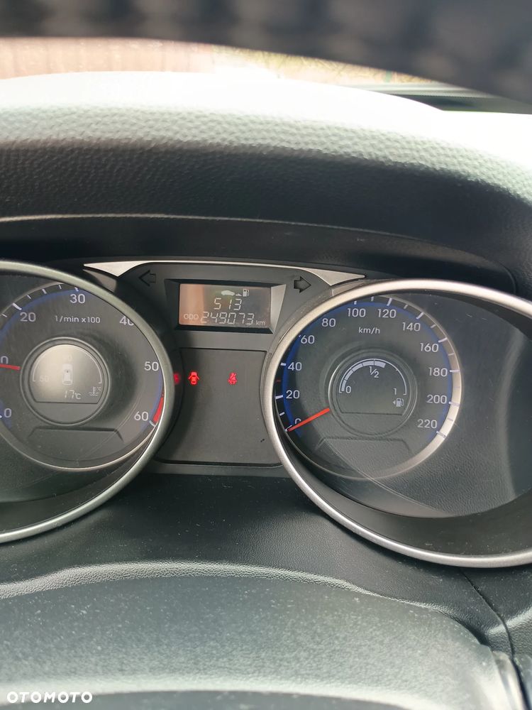 Hyundai ix35 1.7 CRDi Premium 2WD - 7