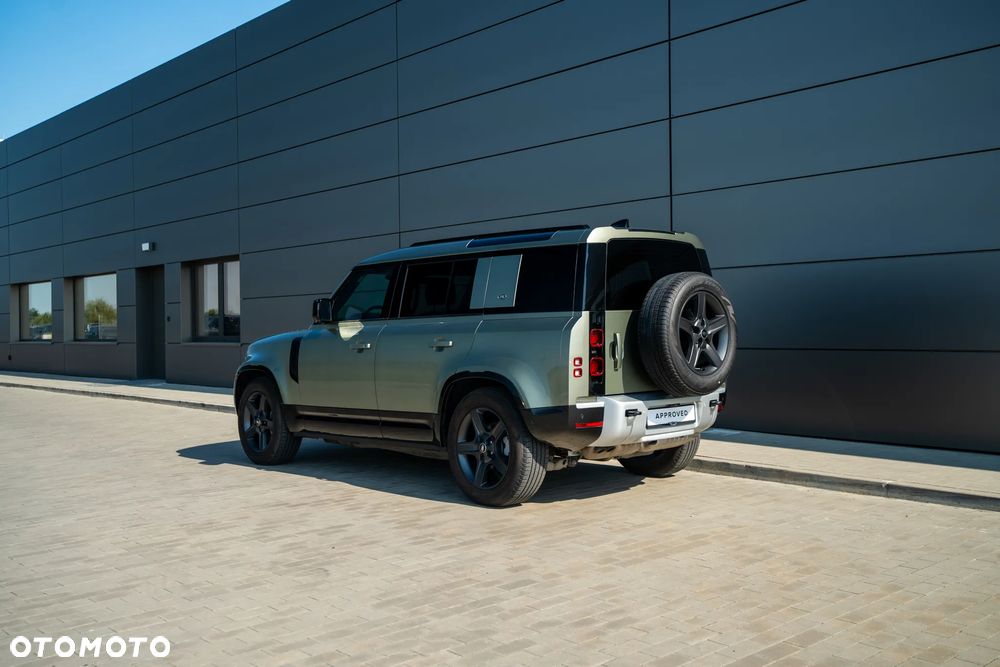 Land Rover Defender - 3