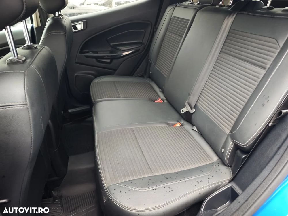 Ford EcoSport 1.0 EcoBoost Titanium - 28