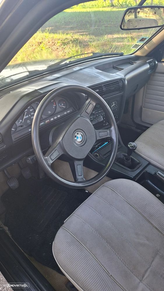 BMW 318 i - 15